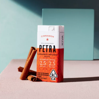 Discover the balanced Cinnamon CBD 1:1 mints. Each mint combines sweet and spicy cinnamon flavor with an equal ratio of CBD and THC, providing a soothing and invigorating experience. Ideal for those who love Kiva edibles and Petra mints.